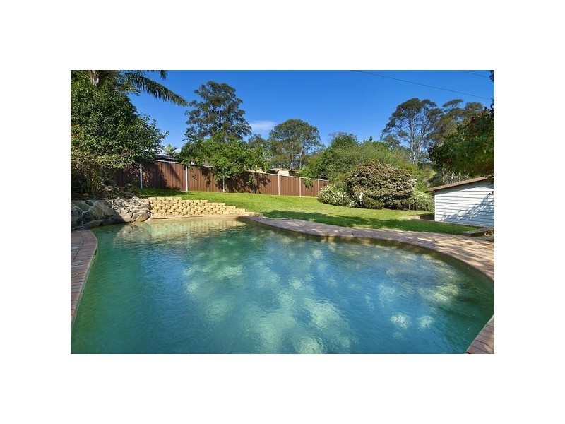 8 Mundon Place, West Pennant Hills NSW 2125