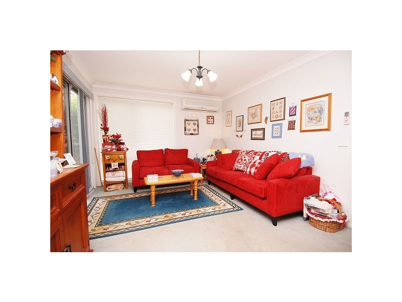 13 Fernbrook Place, Castle Hill NSW 2154