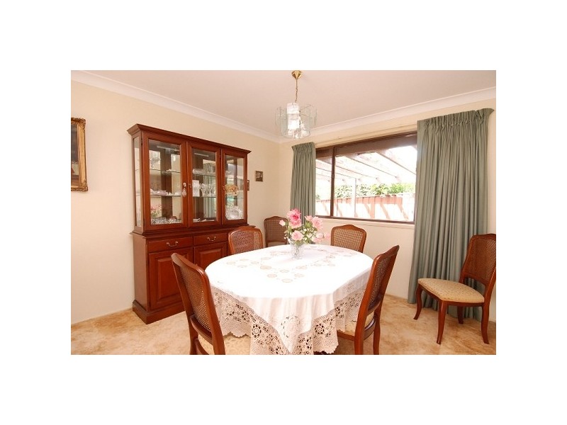 43 Parkhill Cr, Cherrybrook NSW 2126
