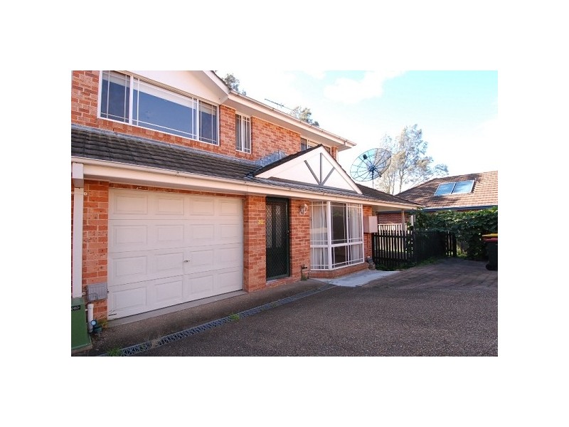 32 Neale Ave, Cherrybrook NSW 2126