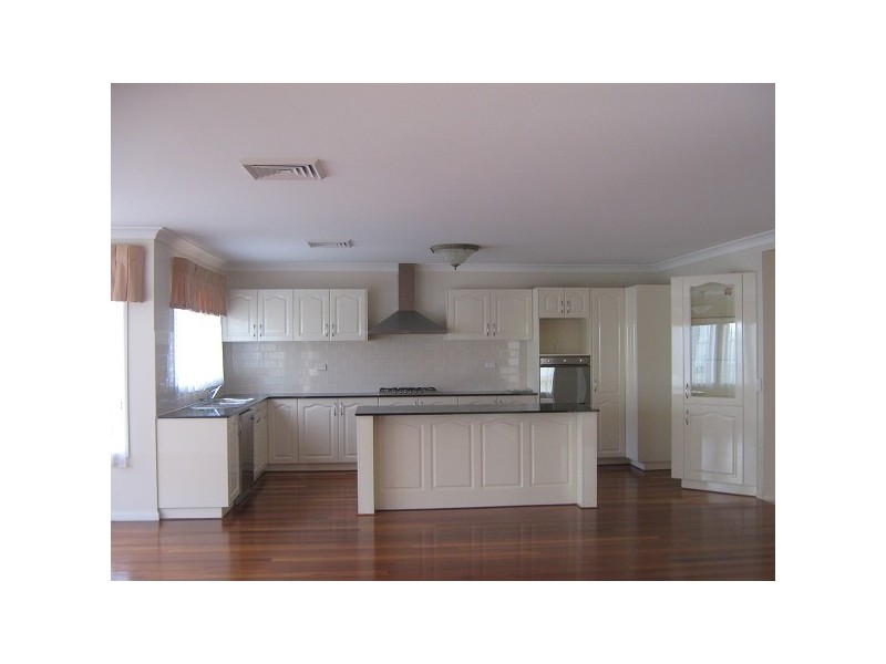 12 Eric Cooper Drive, Castle Hill NSW 2154