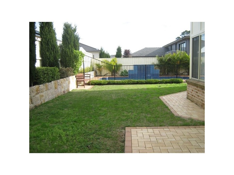 12 Eric Cooper Drive, Castle Hill NSW 2154