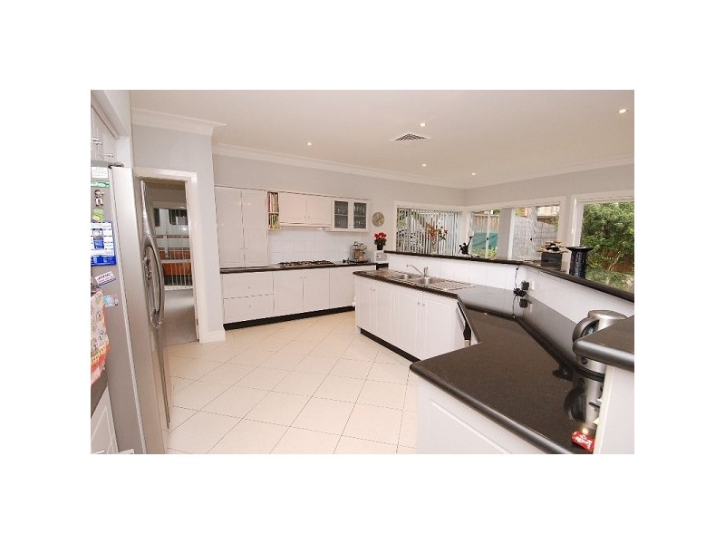 2 Barkley Close, Cherrybrook NSW 2126