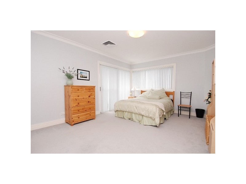 2 Barkley Close, Cherrybrook NSW 2126