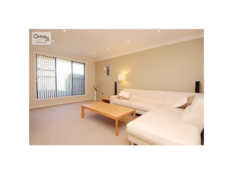 8 Bishopsgate Avenue, Castle Hill NSW 2154