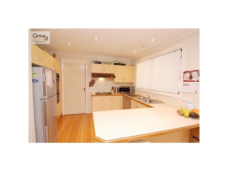 8 Bishopsgate Avenue, Castle Hill NSW 2154