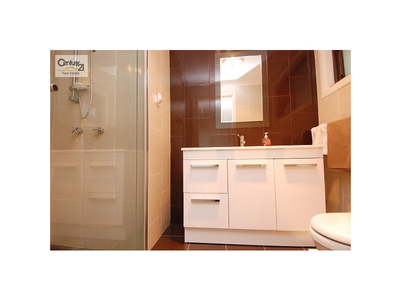 8 Bishopsgate Avenue, Castle Hill NSW 2154