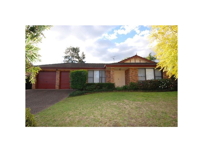 8 Bishopgate Ave, Castle Hill NSW 2154