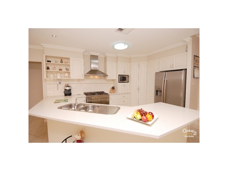 43 Valenti Cr, Kellyville NSW 2155