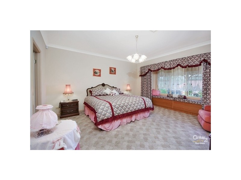 73 Alana Dr, West Pennant Hills NSW 2125