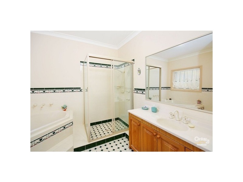 73 Alana Dr, West Pennant Hills NSW 2125