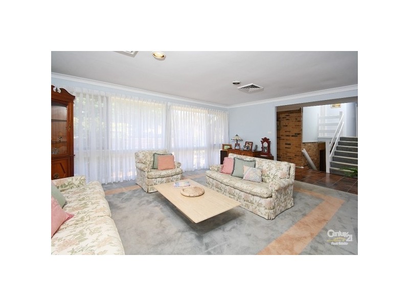 16 Leigh Place, West Pennant Hills NSW 2125