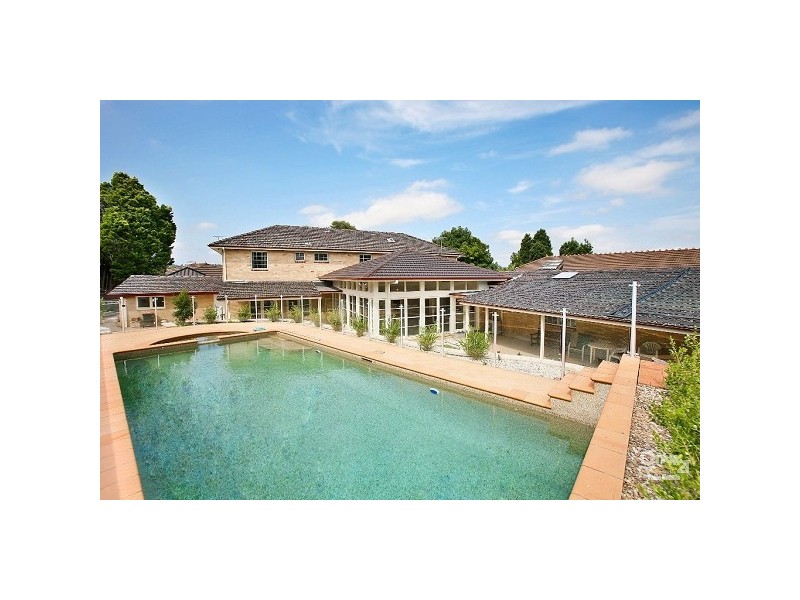 7 Governor Phillip Place, West Pennant Hills NSW 2125