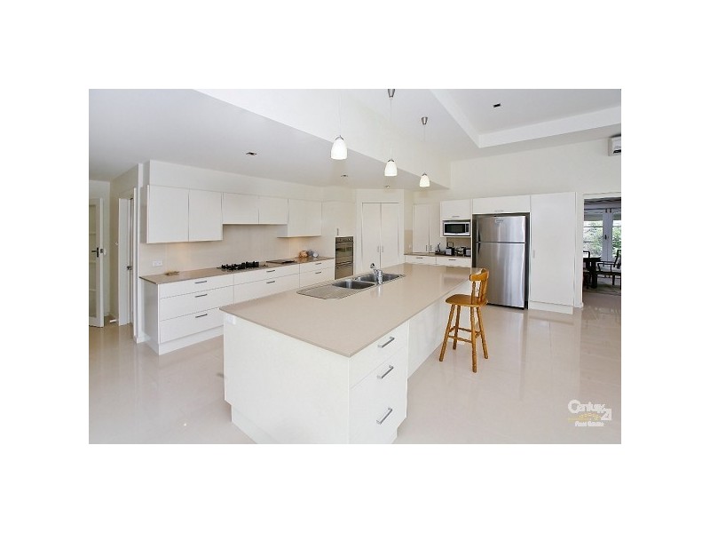 7 Governor Phillip Place, West Pennant Hills NSW 2125