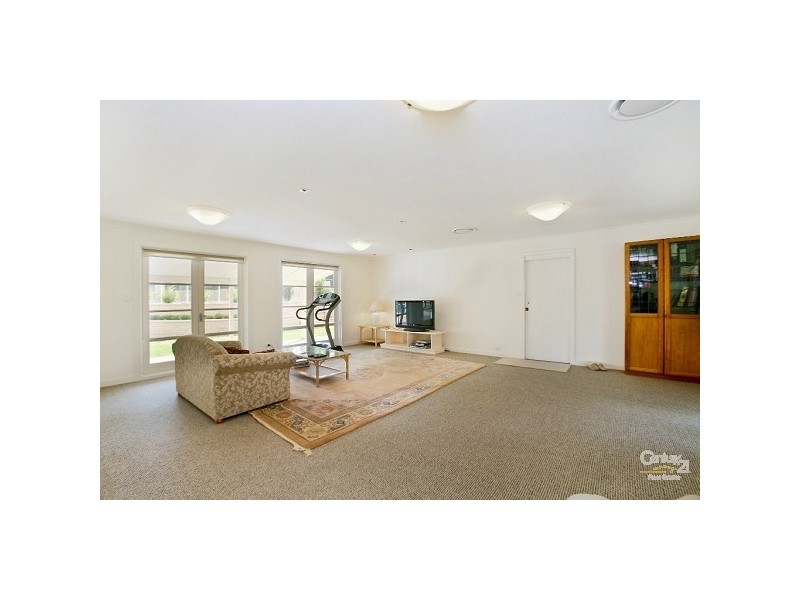 7 Governor Phillip Place, West Pennant Hills NSW 2125