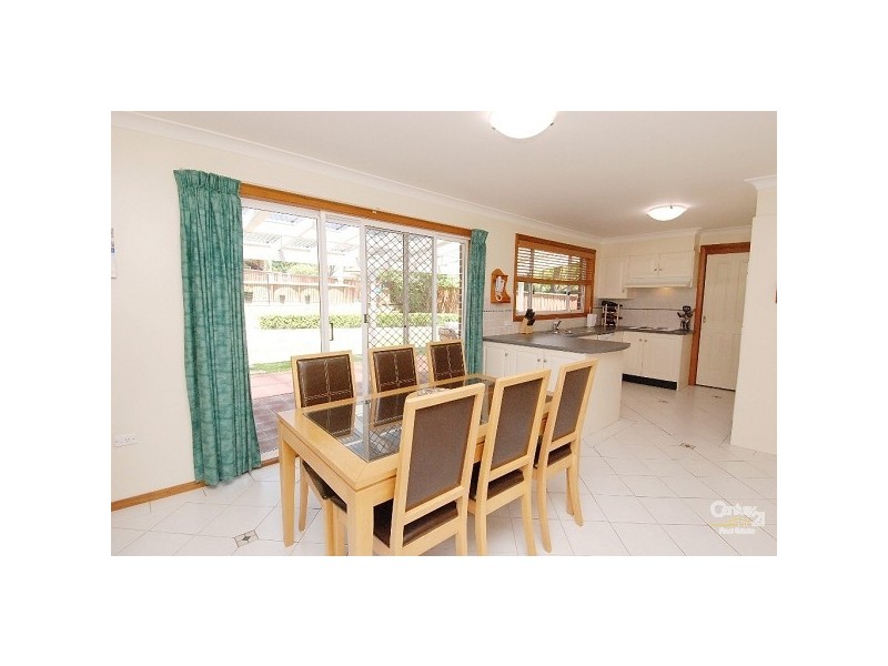 7 Forester Cr, Cherrybrook NSW 2126