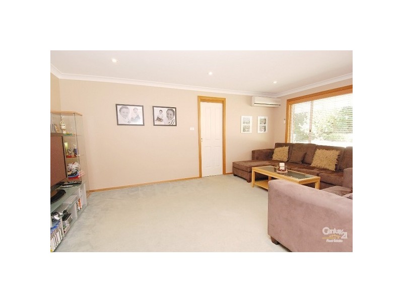 7 Forester Cr, Cherrybrook NSW 2126