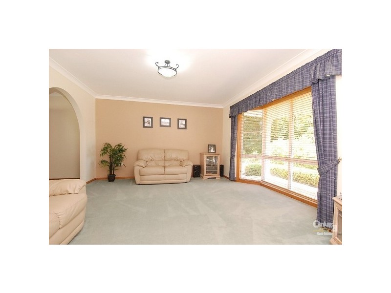 7 Forester Cr, Cherrybrook NSW 2126