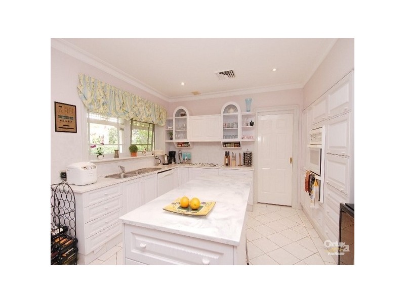 10 The Cloisters, Cherrybrook NSW 2126