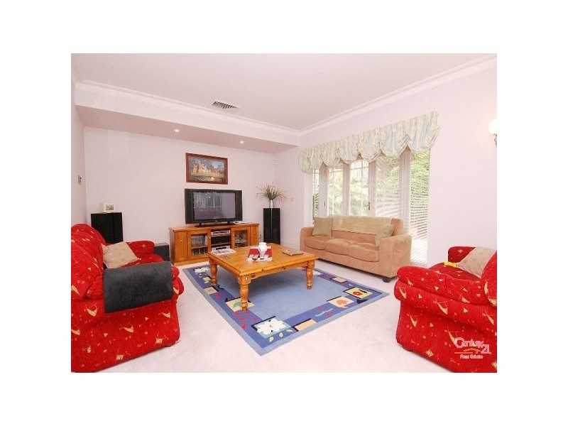 10 The Cloisters, Cherrybrook NSW 2126