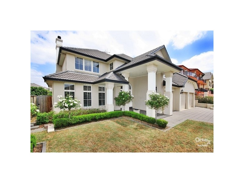 10 Glenview Close, Bella Vista NSW 2153