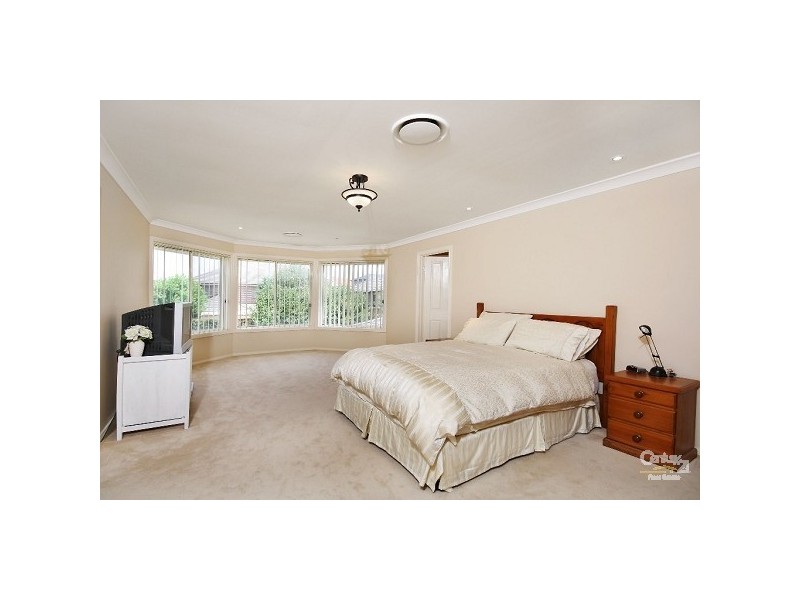 10 Glenview Close, Bella Vista NSW 2153