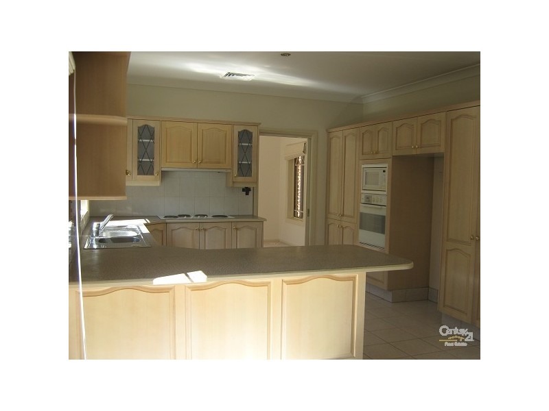 8 Willunga Place, West Pennant Hills NSW 2125