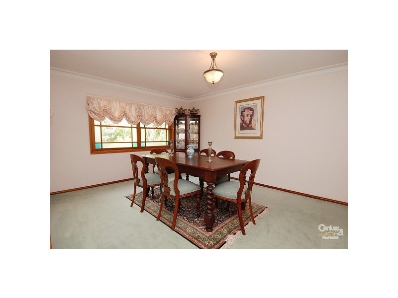 6 Woodleaf Close, West Pennant Hills NSW 2125