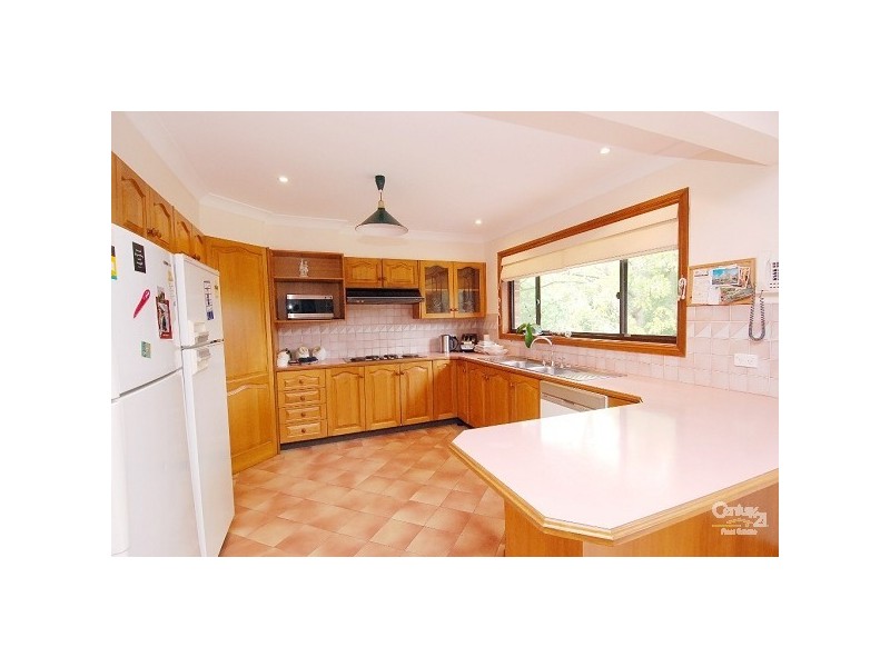 6 Woodleaf Close, West Pennant Hills NSW 2125