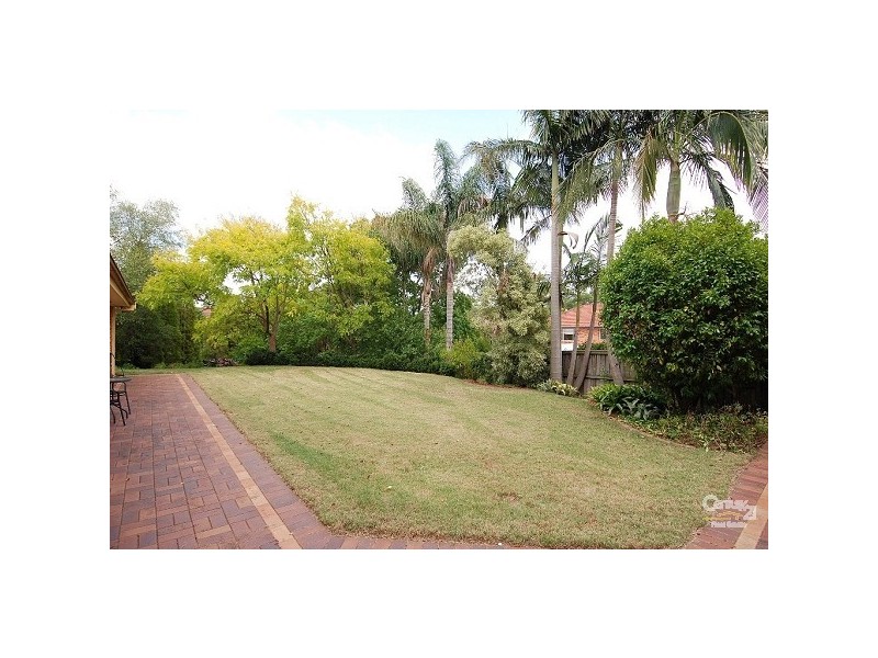 6 Woodleaf Close, West Pennant Hills NSW 2125