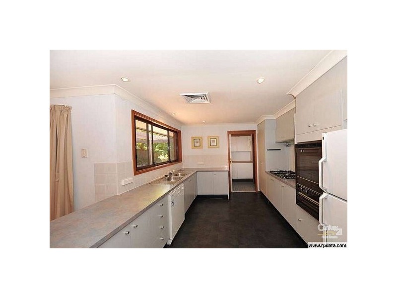 17 Hancock Drive, Cherrybrook NSW 2126