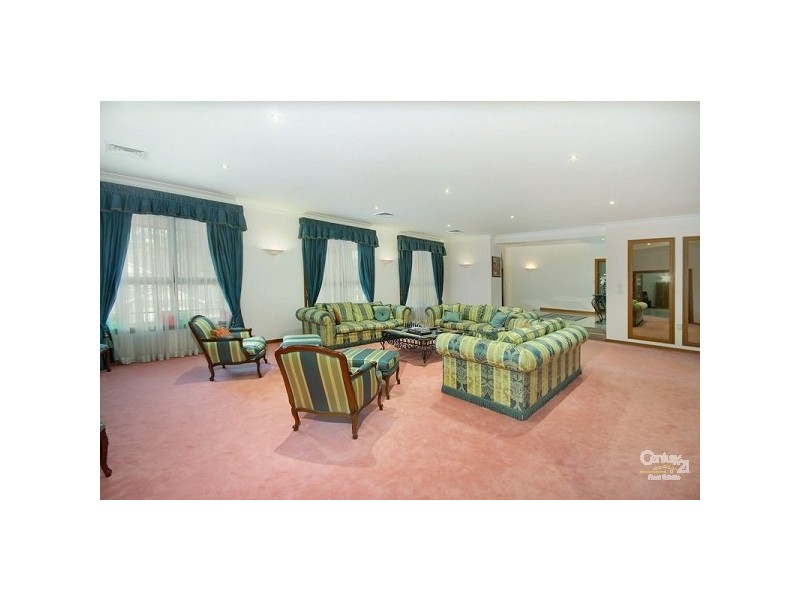 5-7 Penderlea Dr, West Pennant Hills NSW 2125