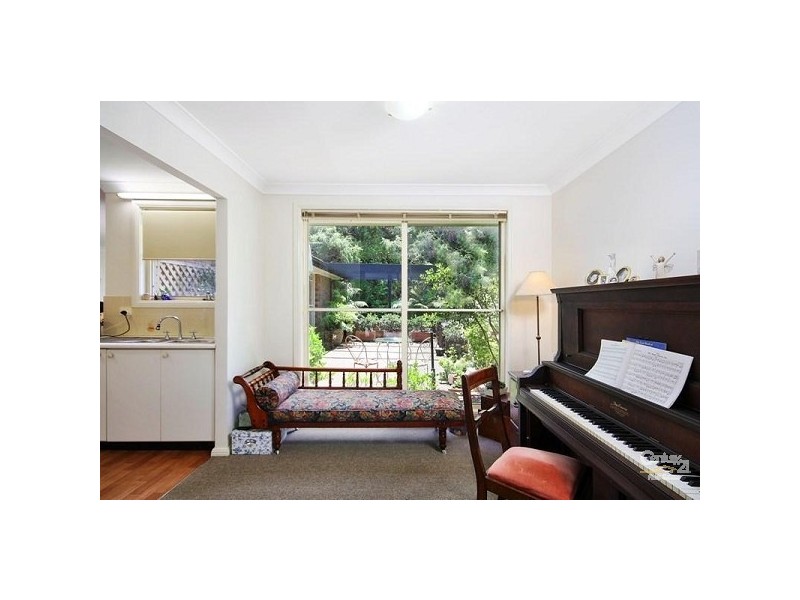 31 Appletree Dr, Cherrybrook NSW 2126