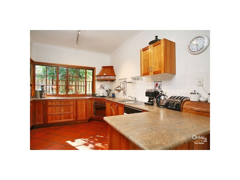 18 Timberline Ave, West Pennant Hills NSW 2125