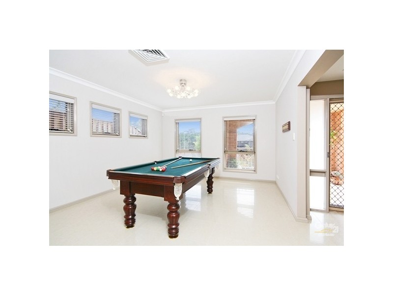 20 Woodstream Cr, Kellyville NSW 2155