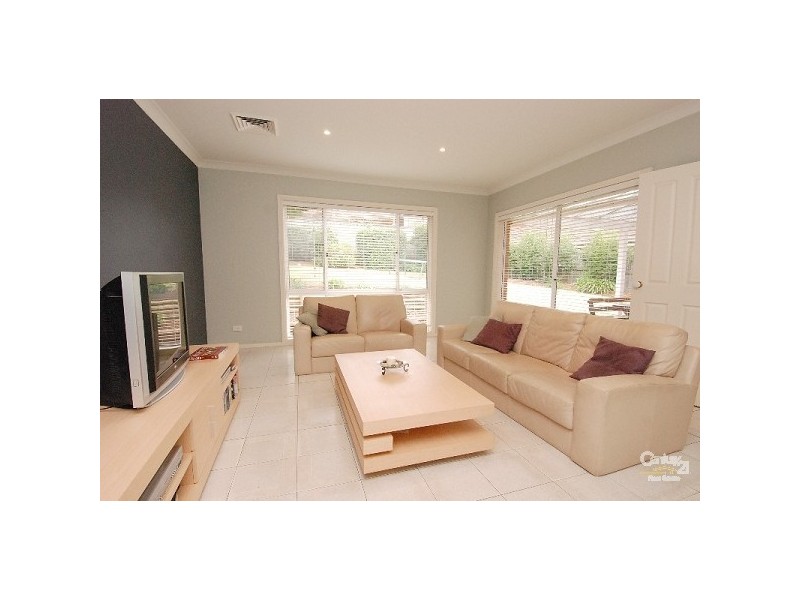 6 Tawmii Place, Castle Hill NSW 2154