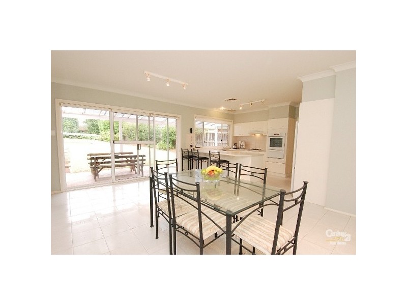 6 Tawmii Place, Castle Hill NSW 2154