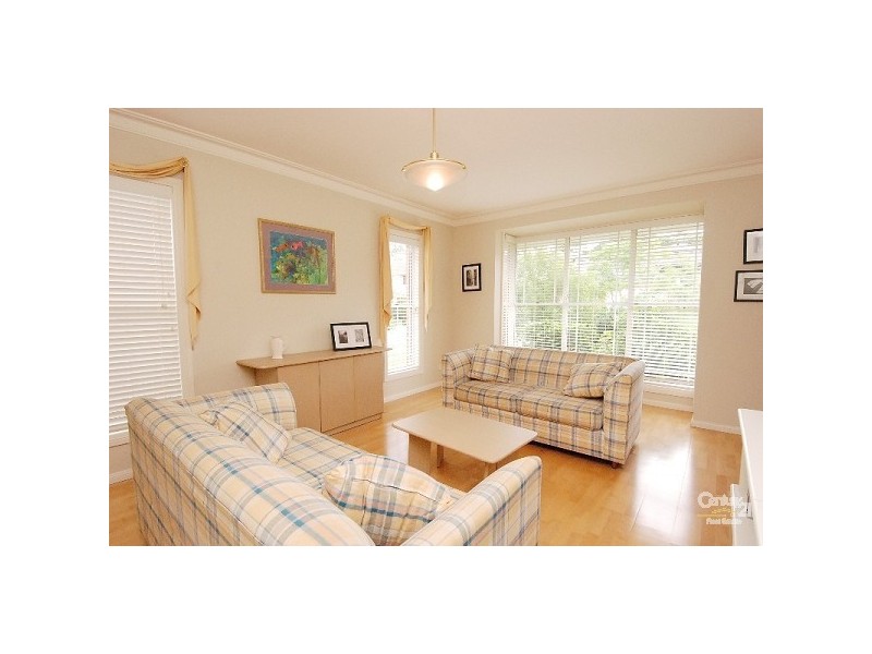 6 Tawmii Place, Castle Hill NSW 2154