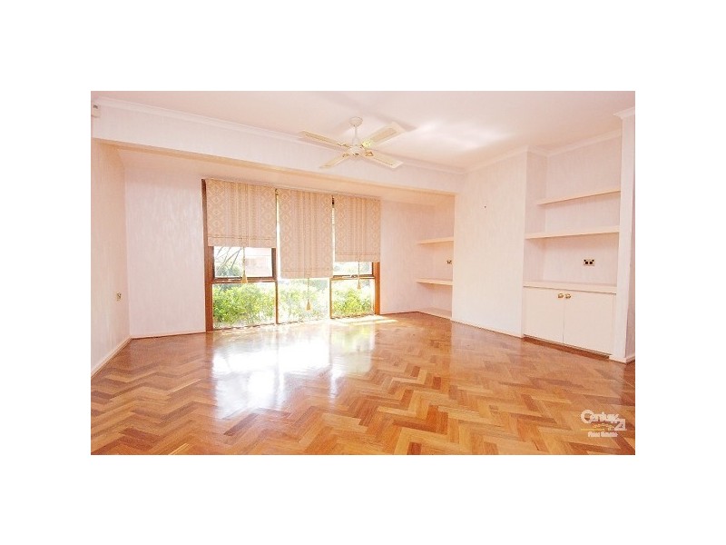 10 Cedarwood Drive, Cherrybrook NSW 2126