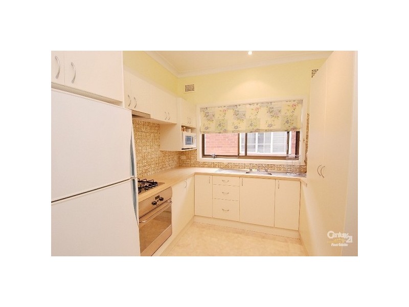 15 Bishop Ave, West Pennant Hills NSW 2125