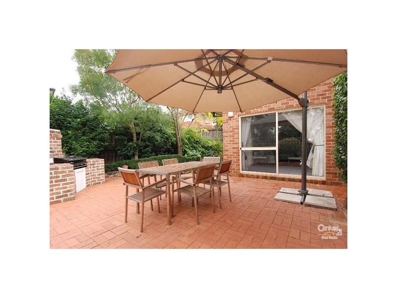 10 Dunkeld Place, Dural NSW 2158