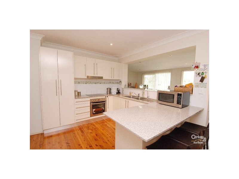 22 Garthowen Cr, Castle Hill NSW 2154