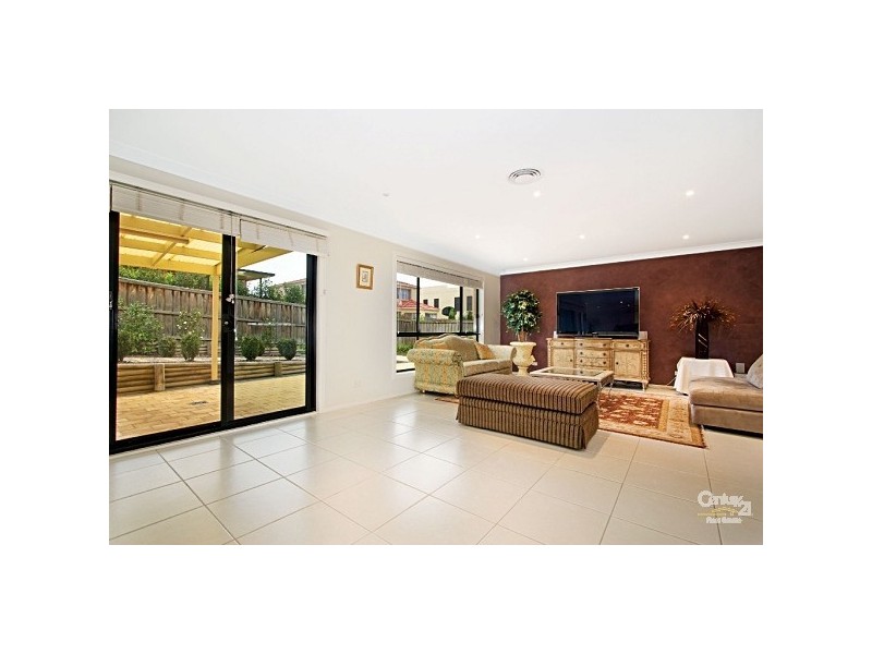 72 St Pauls Avenue, Castle Hill NSW 2154