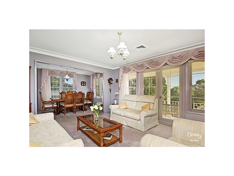 6 Hillside Place, West Pennant Hills NSW 2125