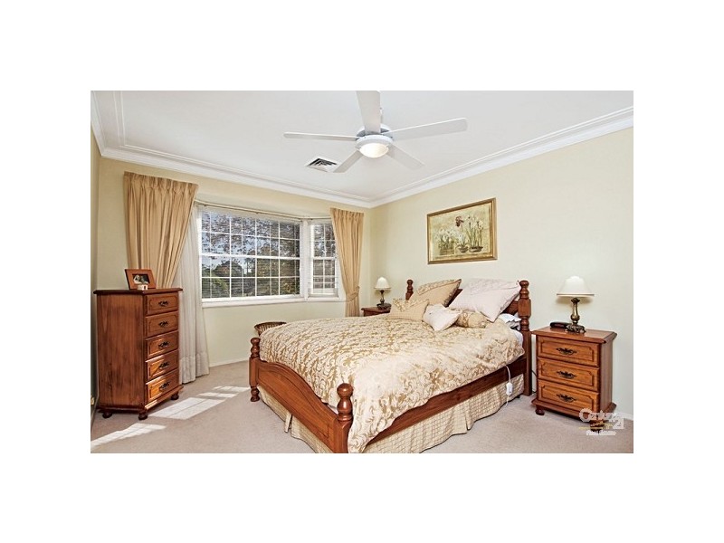 6 Hillside Place, West Pennant Hills NSW 2125