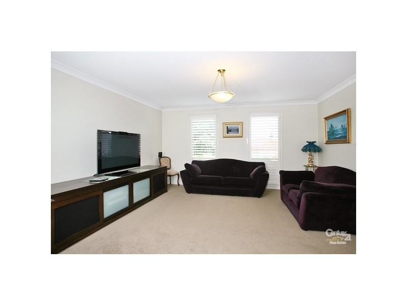 5 Lancaster Way, West Pennant Hills NSW 2125