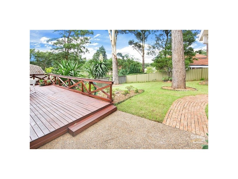 16 Larissa Avenue, West Pennant Hills NSW 2125