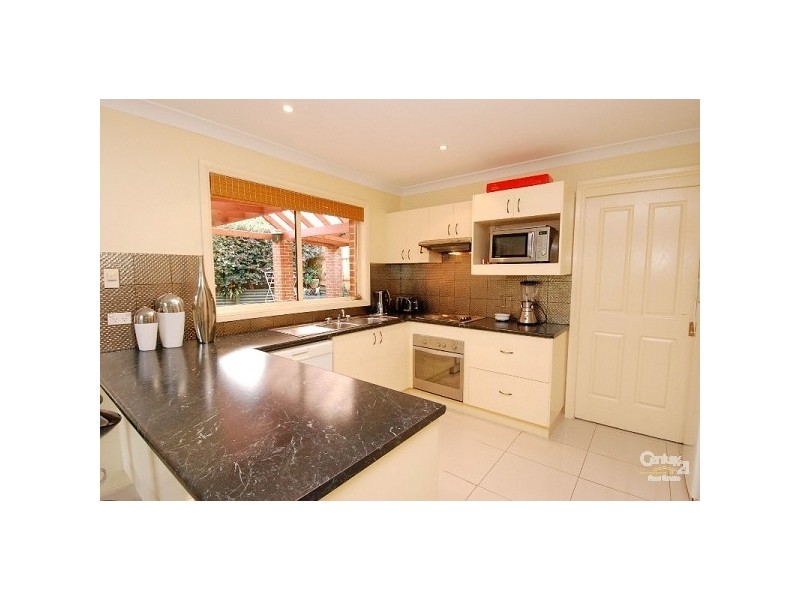 8 Bernard Place, Cherrybrook NSW 2126