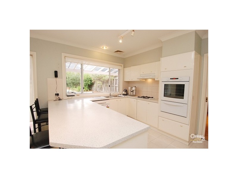 6 Tawmii Place, Castle Hill NSW 2154
