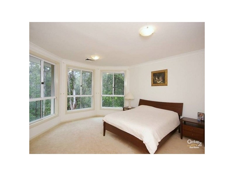 40 Gray Spence Crescent, West Pennant Hills NSW 2125